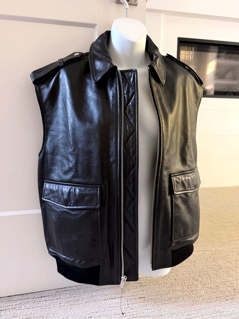 ANINE BING Chic Sold-Out Black Leather Oversized Sonnie Vest Sz S NWT $1,621!!